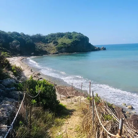 Seahorse Bay * Halikounas